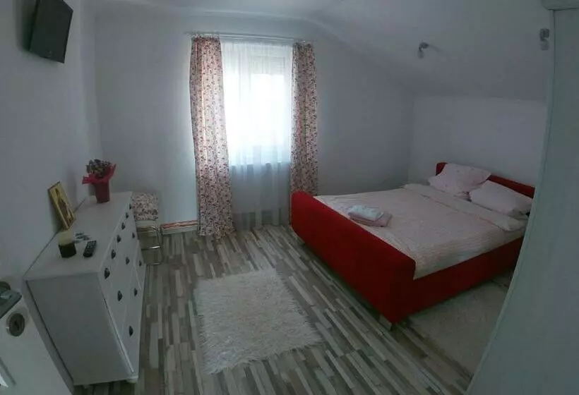 Aamiaismajoitus (B&B) Casa Sannicolau