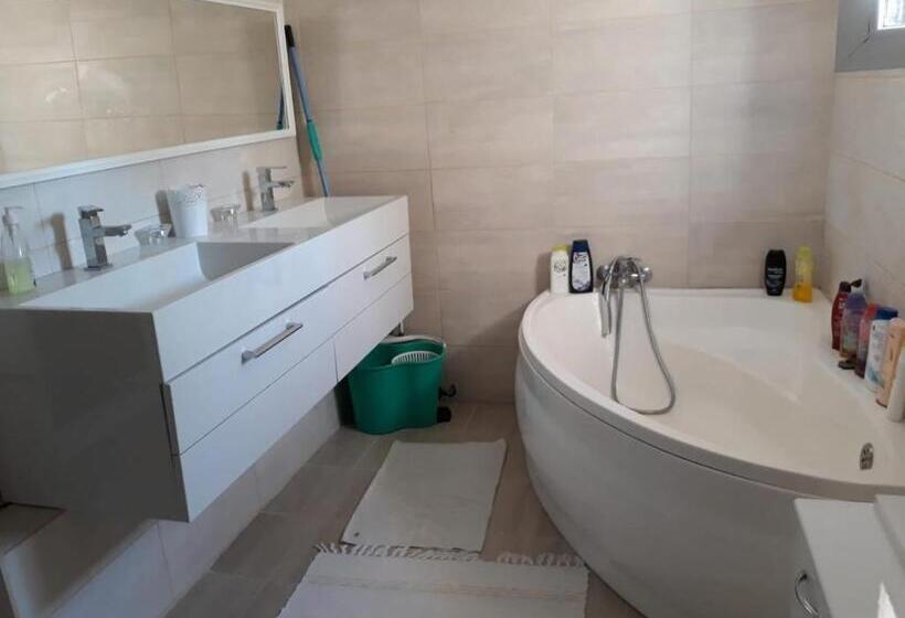 Bed and Breakfast Casa Sannicolau