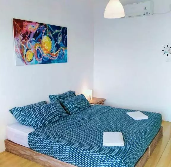 Aamiaismajoitus (B&B) Ten Rooms