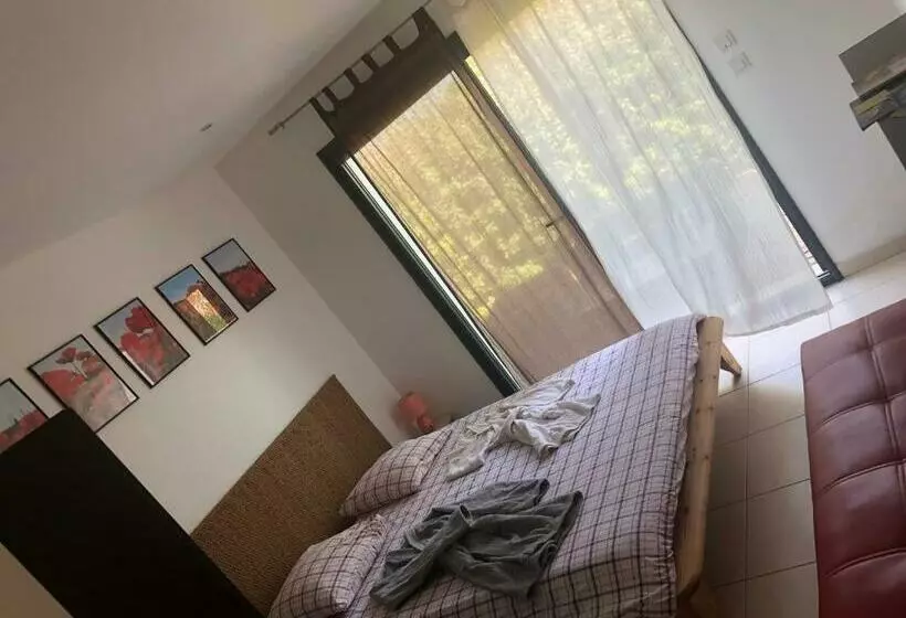 ベッドアンドブレックファースト Villa Des Romieux