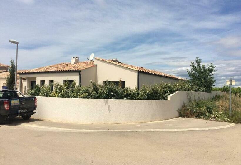 צימר Villa Des Romieux