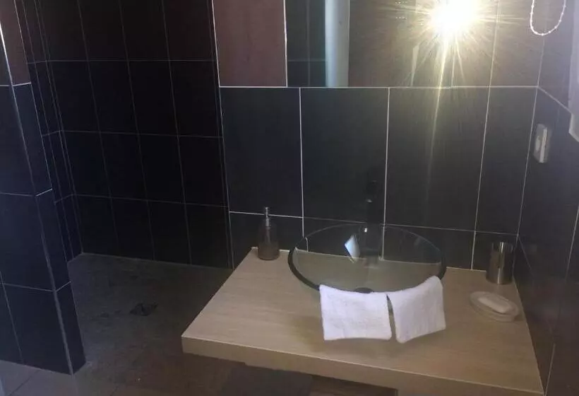 ベッドアンドブレックファースト Villa Des Romieux