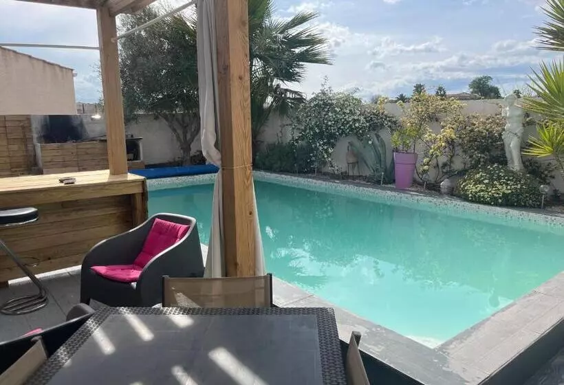 ベッドアンドブレックファースト Villa Des Romieux