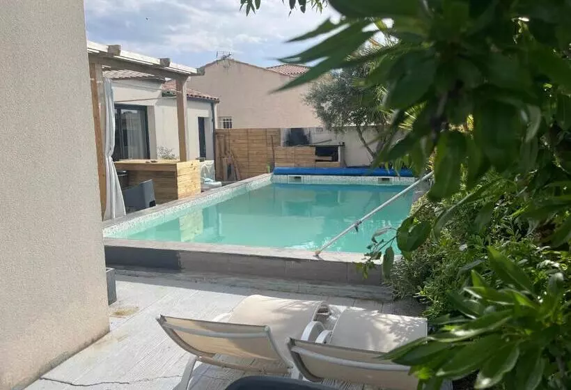 ベッドアンドブレックファースト Villa Des Romieux