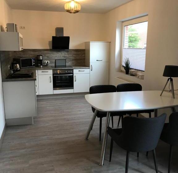 Retkeilymaja Apartments Benser Hof