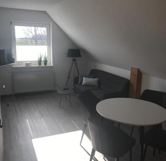 Retkeilymaja Apartments Benser Hof