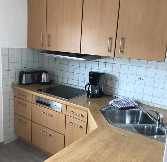 Retkeilymaja Apartments Benser Hof