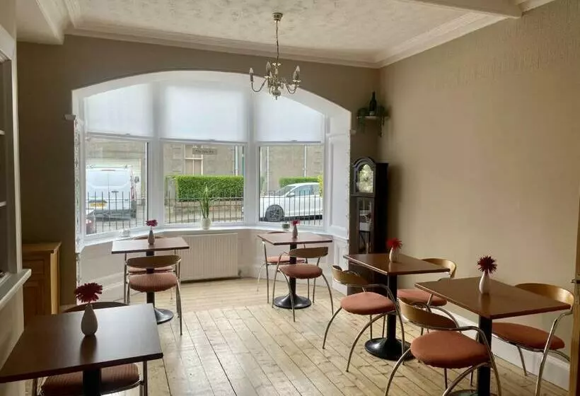 Aamiaismajoitus (B&B) Lomond Guest House