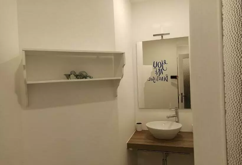 Castello Errante Bio B&b