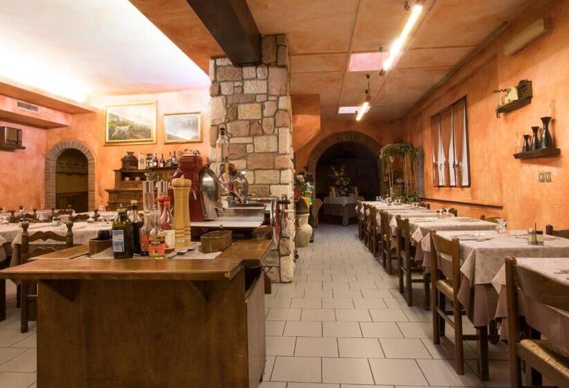 Отель Albergo Ristorante Brera
