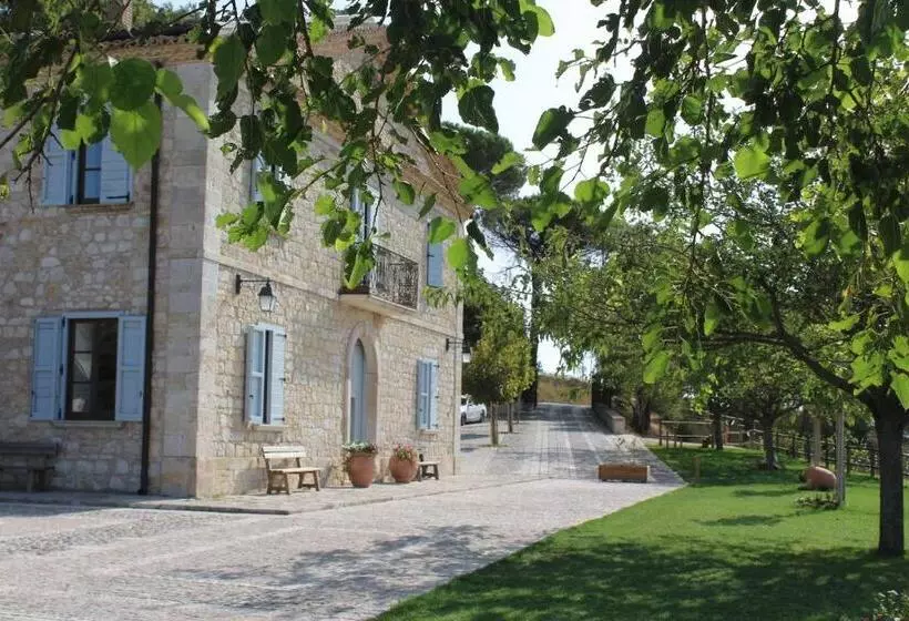 Hotelli I Casali Di Colle Monte