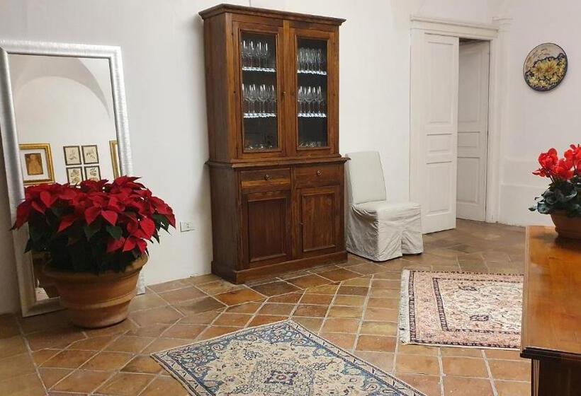 호텔 I Casali Di Colle Monte