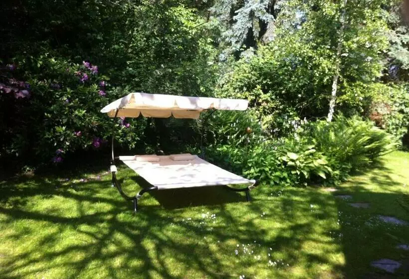 Retkeilymaja Dormitorium Kaarst Wohnraum Auf Zeit