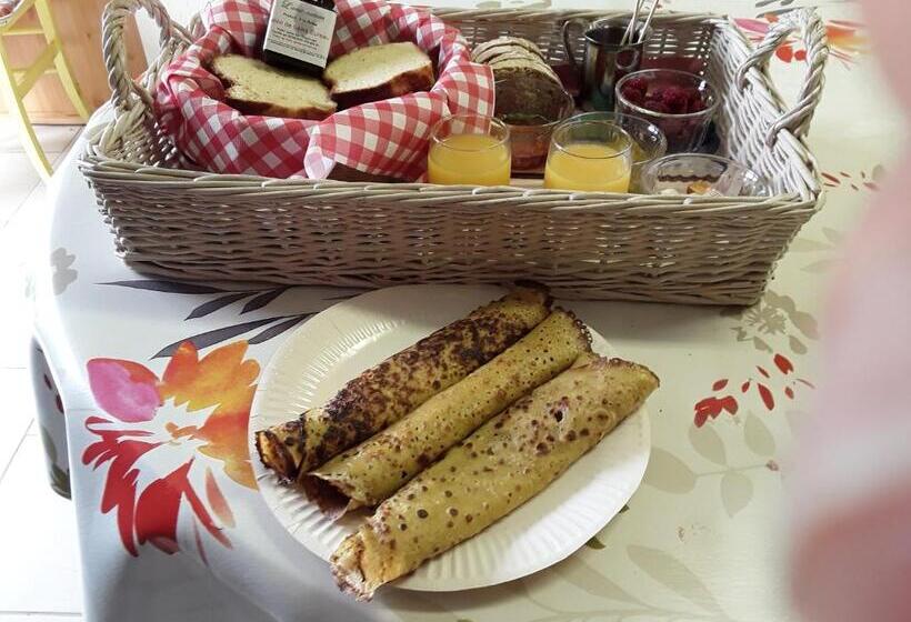 Bed and Breakfast La Roulotte De L Ami Nature