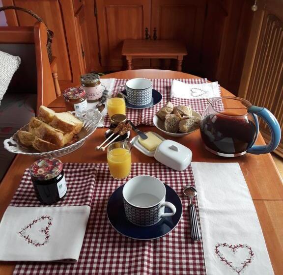 Bed and Breakfast La Roulotte De L Ami Nature