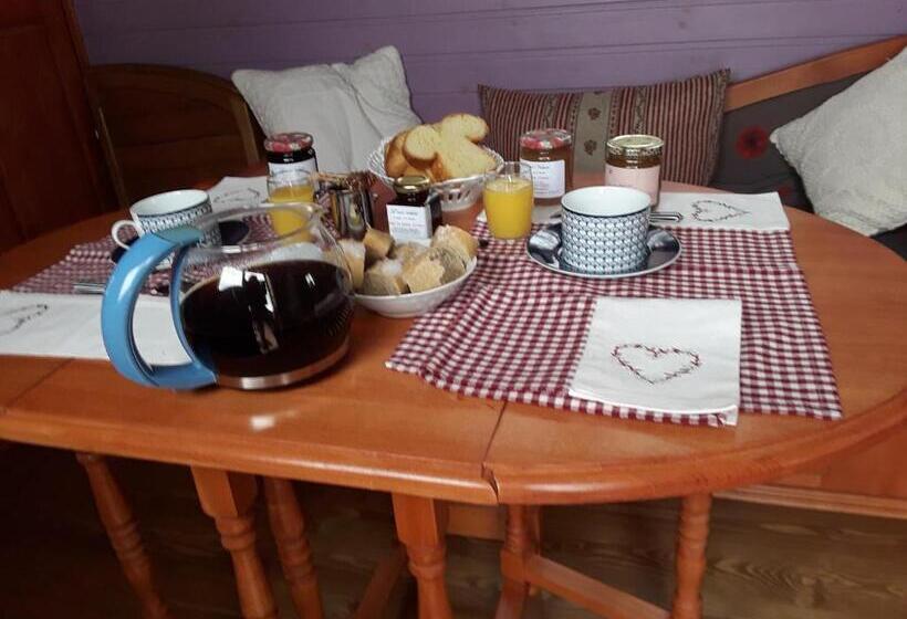 Bed and Breakfast La Roulotte De L Ami Nature