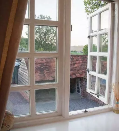 Aamiaismajoitus (B&B) Milton Farm