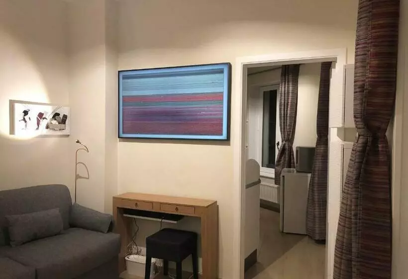 تختخواب و صبحانه Olives