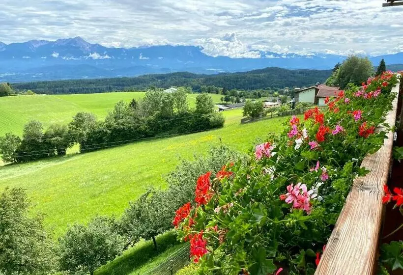 هتل Pleschinhof