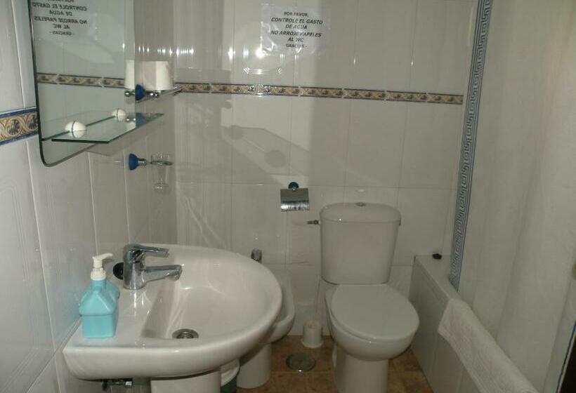 פנסיון Habitaciones Los Caños