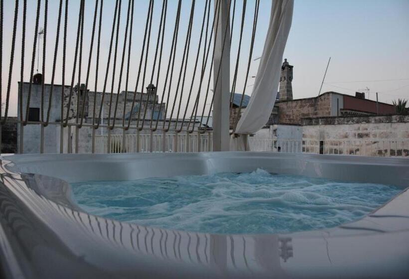 بنسيون Vico Degli Ebrei Rooftop Jacuzzi Self Check In