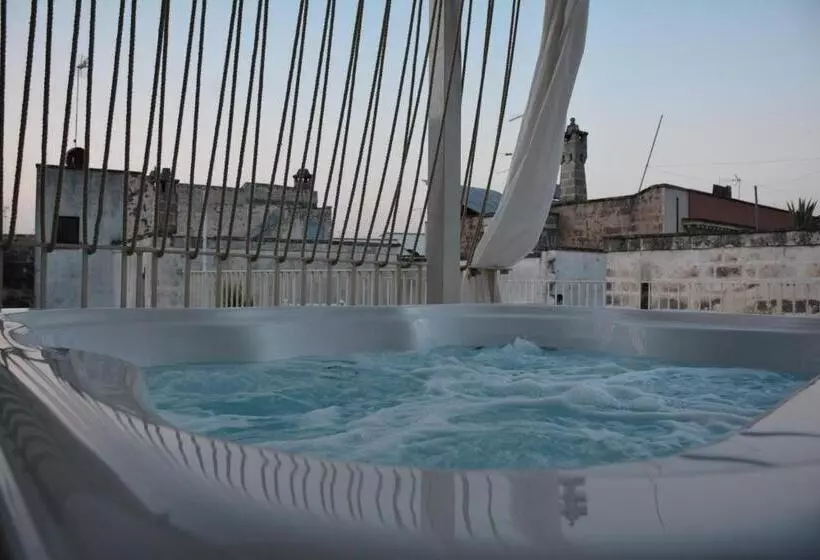ペンション Vico Degli Ebrei   Rooftop Jacuzzi   Self Check In