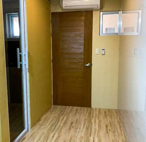 ユースホステル Parmview Inn