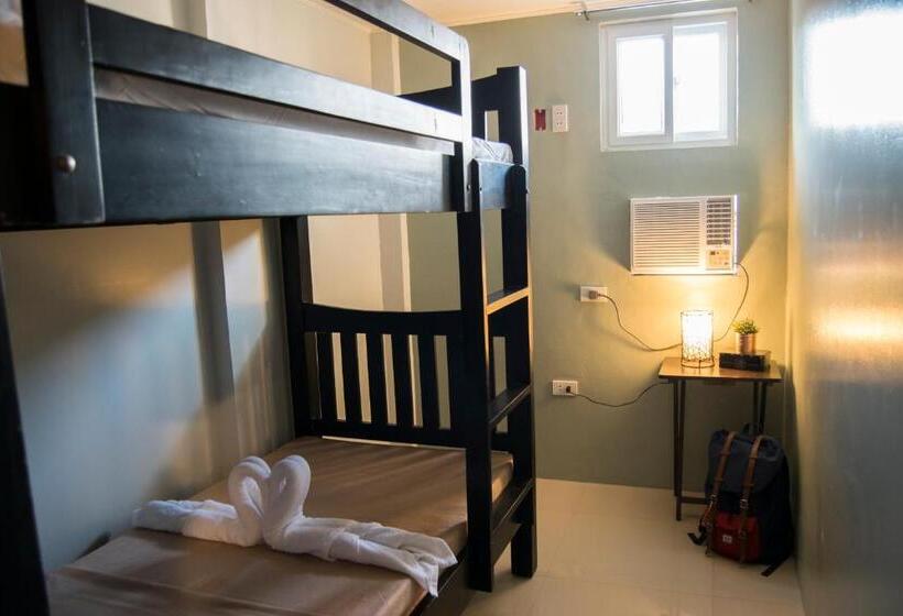 ユースホステル Parmview Inn