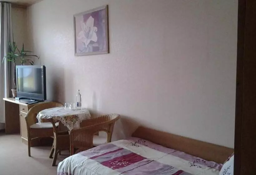 ベッドアンドブレックファースト Zur Alten Eiche