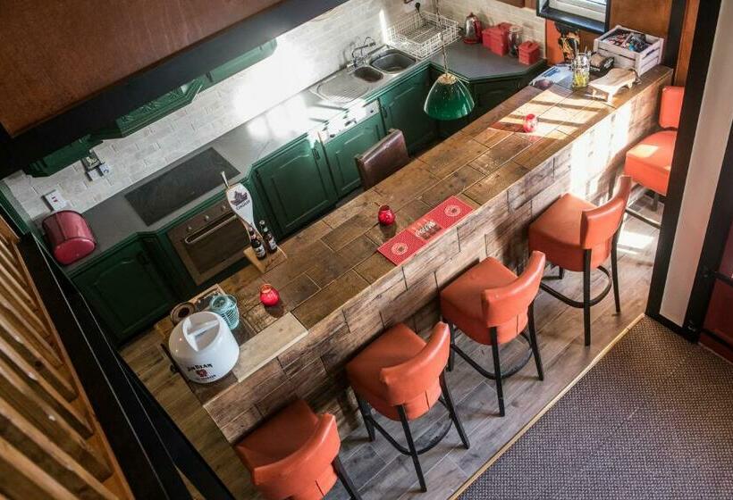 فندق The Wild Atlantic Way Barn