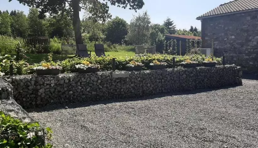 ペンション Au Chat Rme Des Blanches Pierres