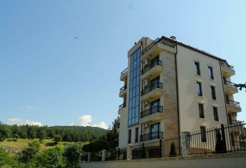 Pensione Garden Guest House