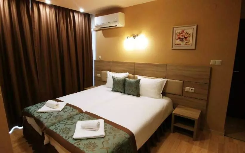 ペンション Garden Guest House