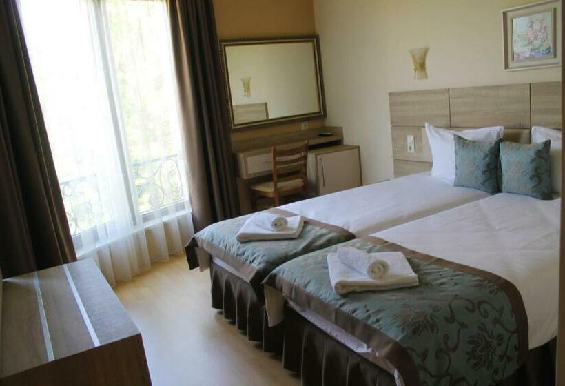 Pensione Garden Guest House