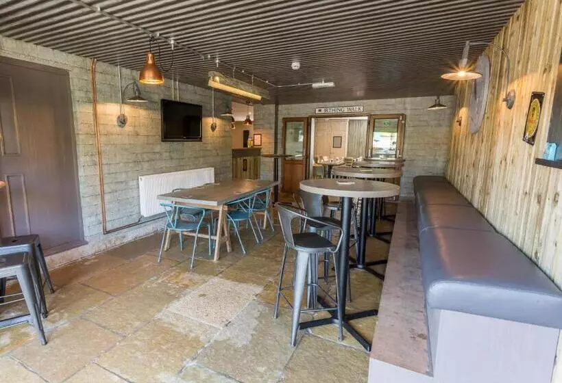 Retkeilymaja The Sally