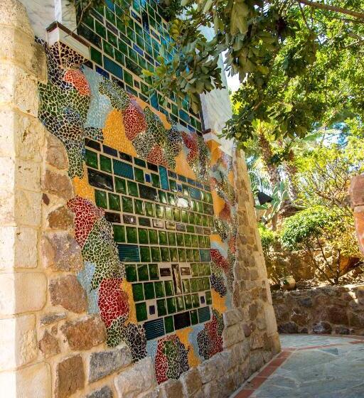 Apartamentos Gaudi Style