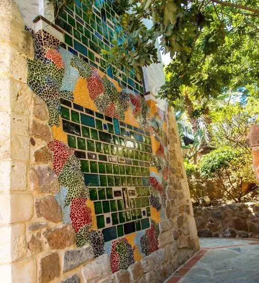 Apartamentos Gaudi Style