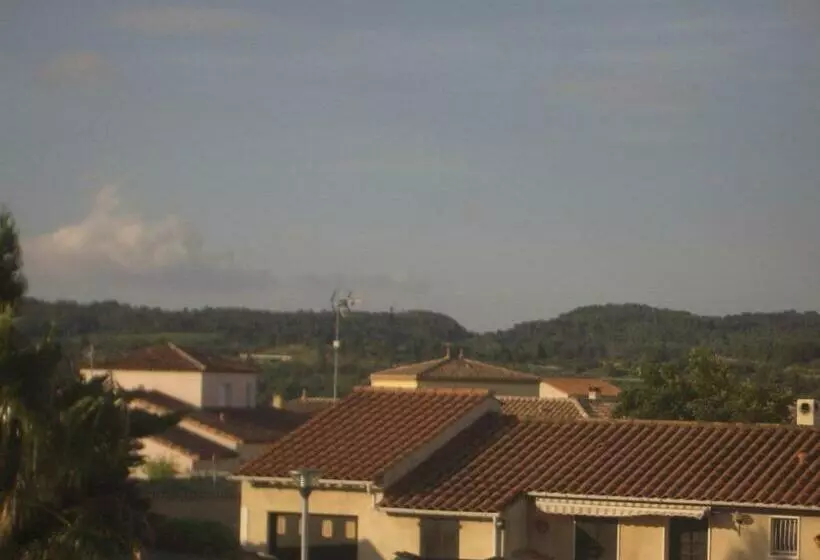 ベッドアンドブレックファースト Charmante Chambre D Hôte