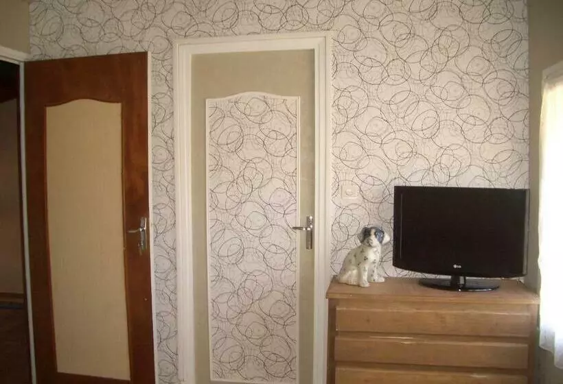 ベッドアンドブレックファースト Charmante Chambre D Hôte