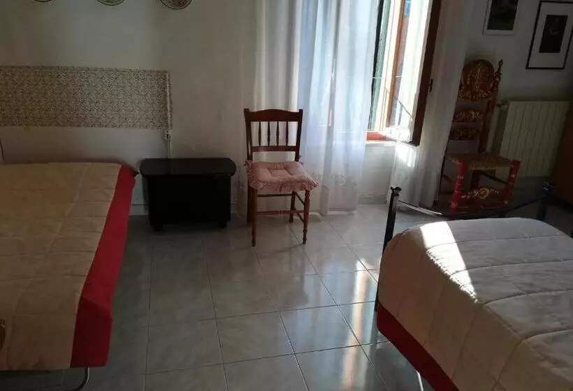 Aamiaismajoitus (B&B) La Vecchia Locanda