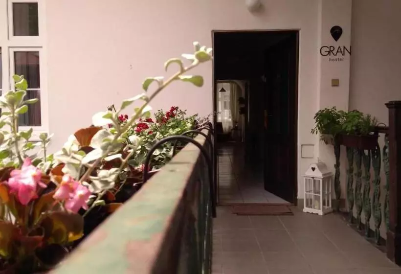 Gran Hostel