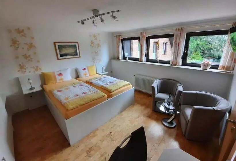 Hotelli Landhaus Burs