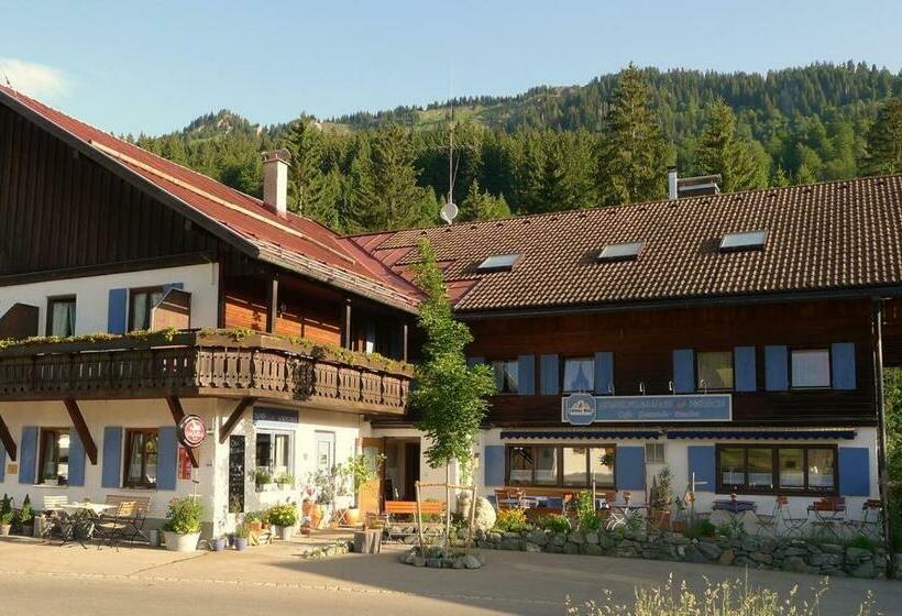 Hotel Nagelfluhhaus Hirsch