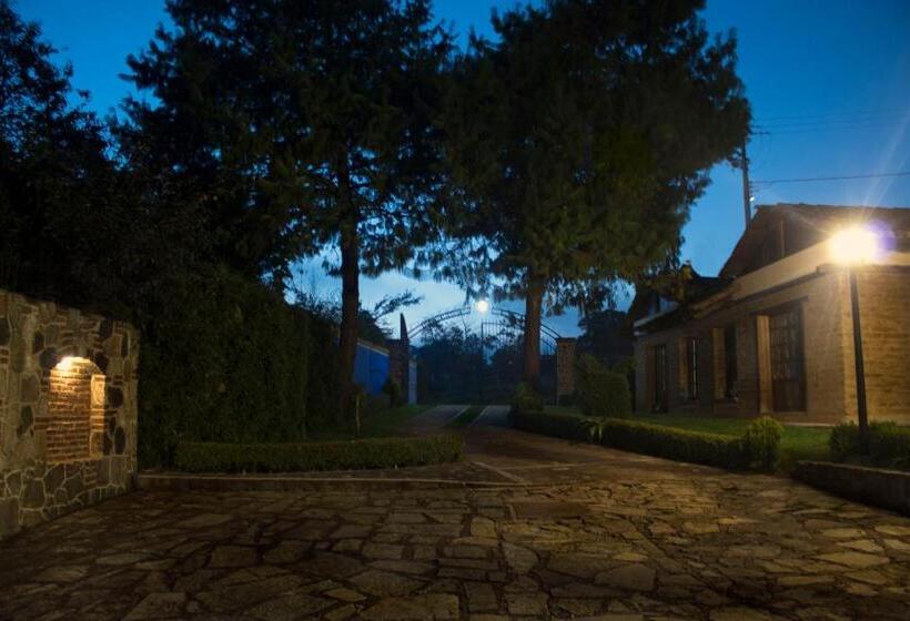 هتل Quinta Maria Bonita