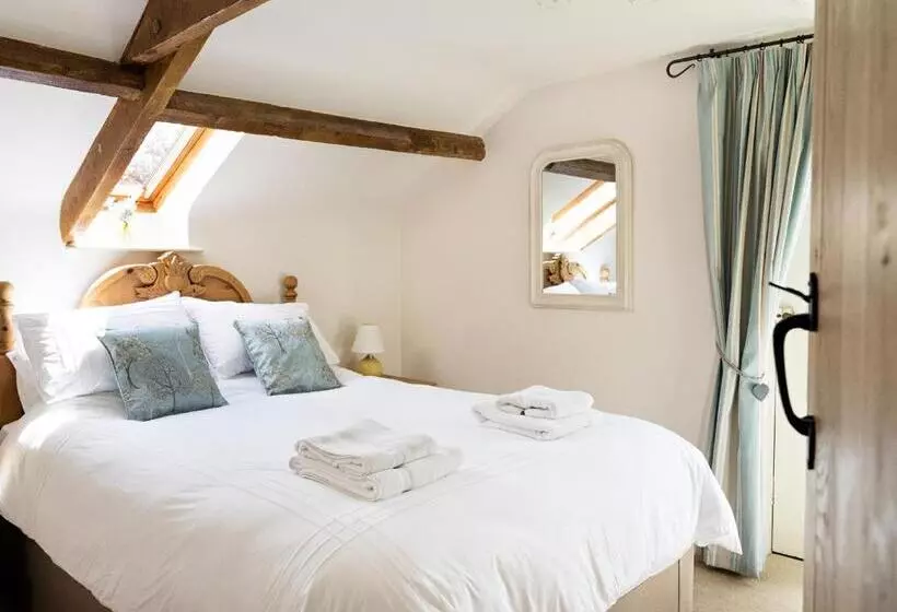 Neuadd B&b Suites