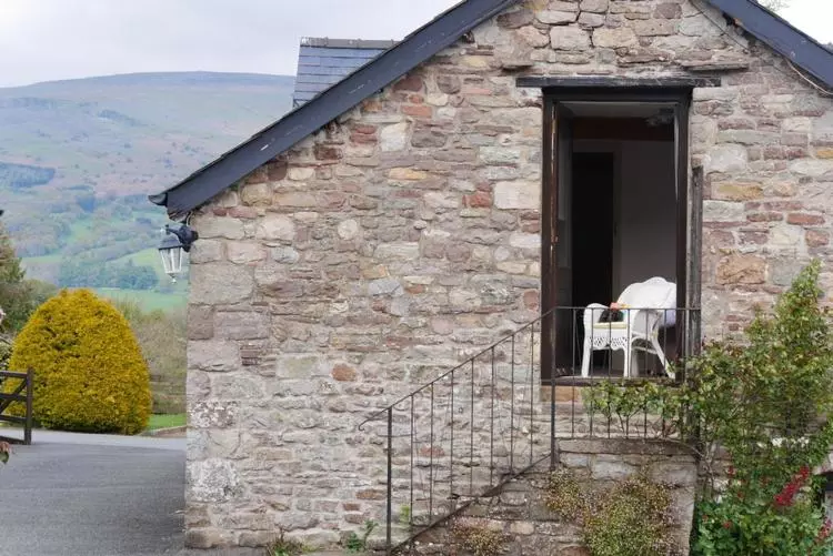 Neuadd B&b Suites