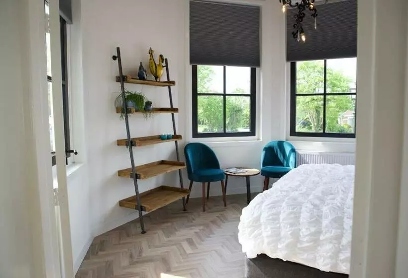 ペンション Het Torentje Aan De Ijssel