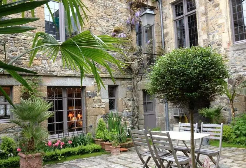 Majatalo Hôtel Tanquerey De La Rochaisière