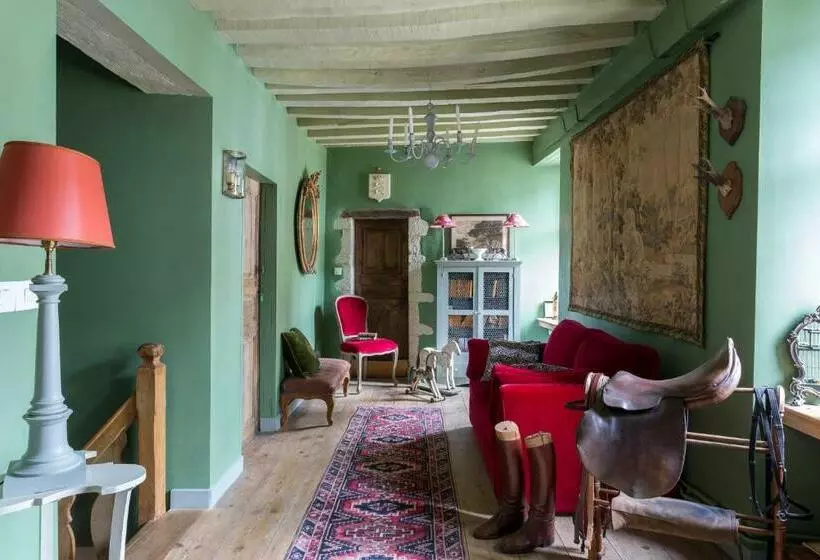 Majatalo Hôtel Tanquerey De La Rochaisière