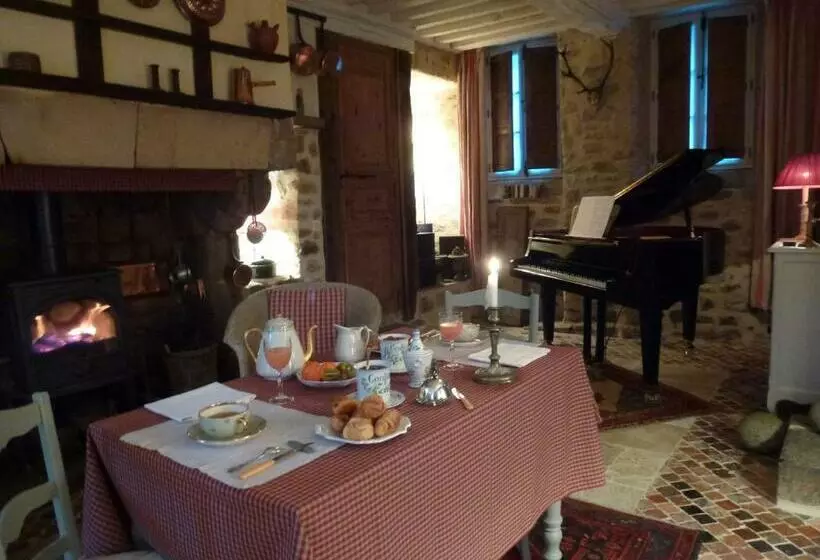 Majatalo Hôtel Tanquerey De La Rochaisière